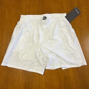lululemon Mens White Tennis Shorts Medium NWT